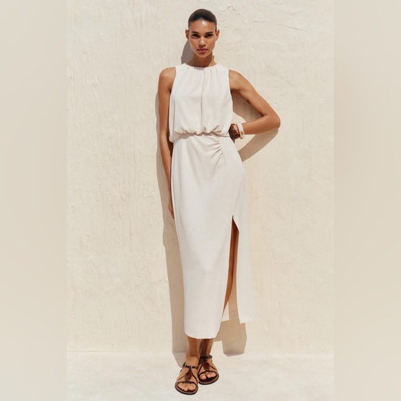 Zara SANDALS WITH METALLIC APPLIQUÉ Sz 42 - Picture 2 of 4